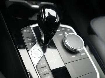 218i Gran Coupe M Sport APPS LIVEPROF TLEDER