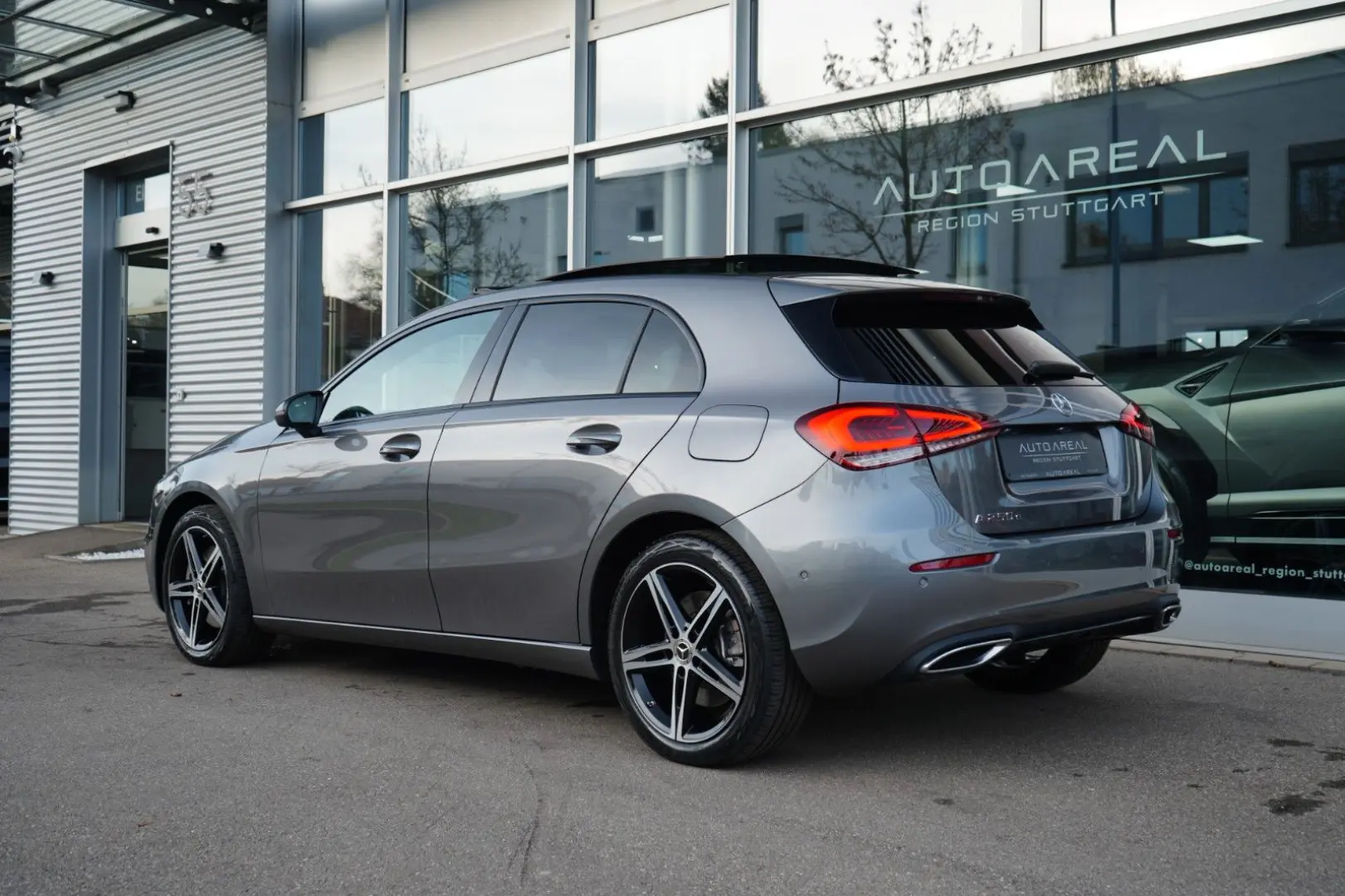 A 250 e PANO LED AMBIENTE NIGHT CARBON SOUNDSYST