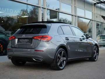 A 250 e PANO LED AMBIENTE NIGHT CARBON SOUNDSYST