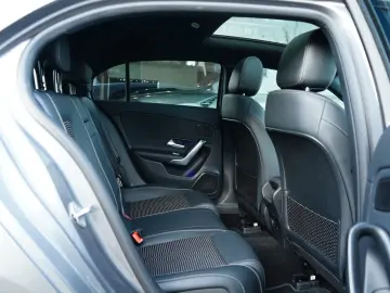 A 250 e PANO LED AMBIENTE NIGHT CARBON SOUNDSYST