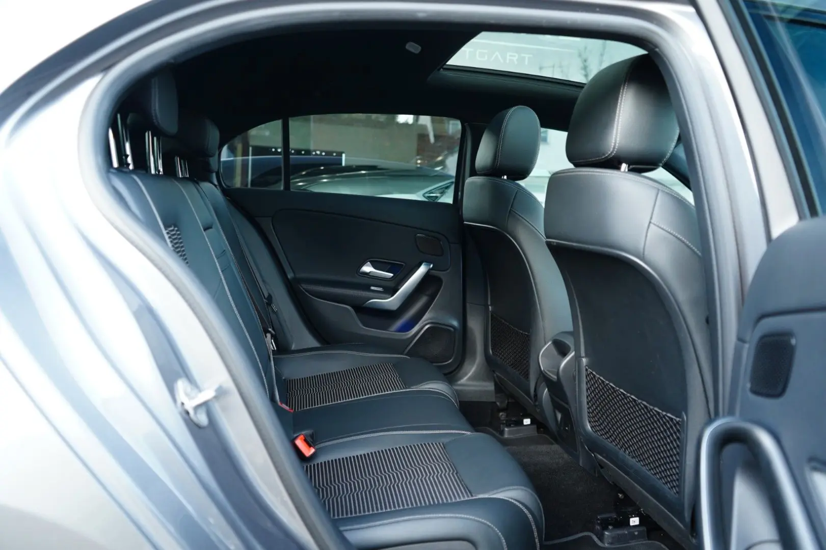 A 250 e PANO LED AMBIENTE NIGHT CARBON SOUNDSYST