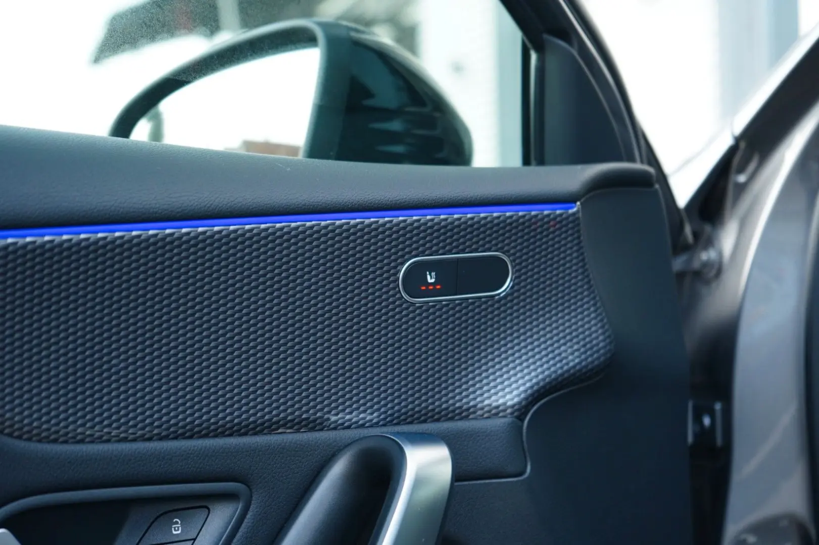 A 250 e PANO LED AMBIENTE NIGHT CARBON SOUNDSYST