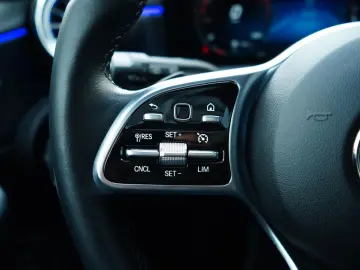 A 250 e PANO LED AMBIENTE NIGHT CARBON SOUNDSYST