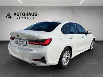 320d Lim. Sport Line  LED  LEDER  KAMERA  LM