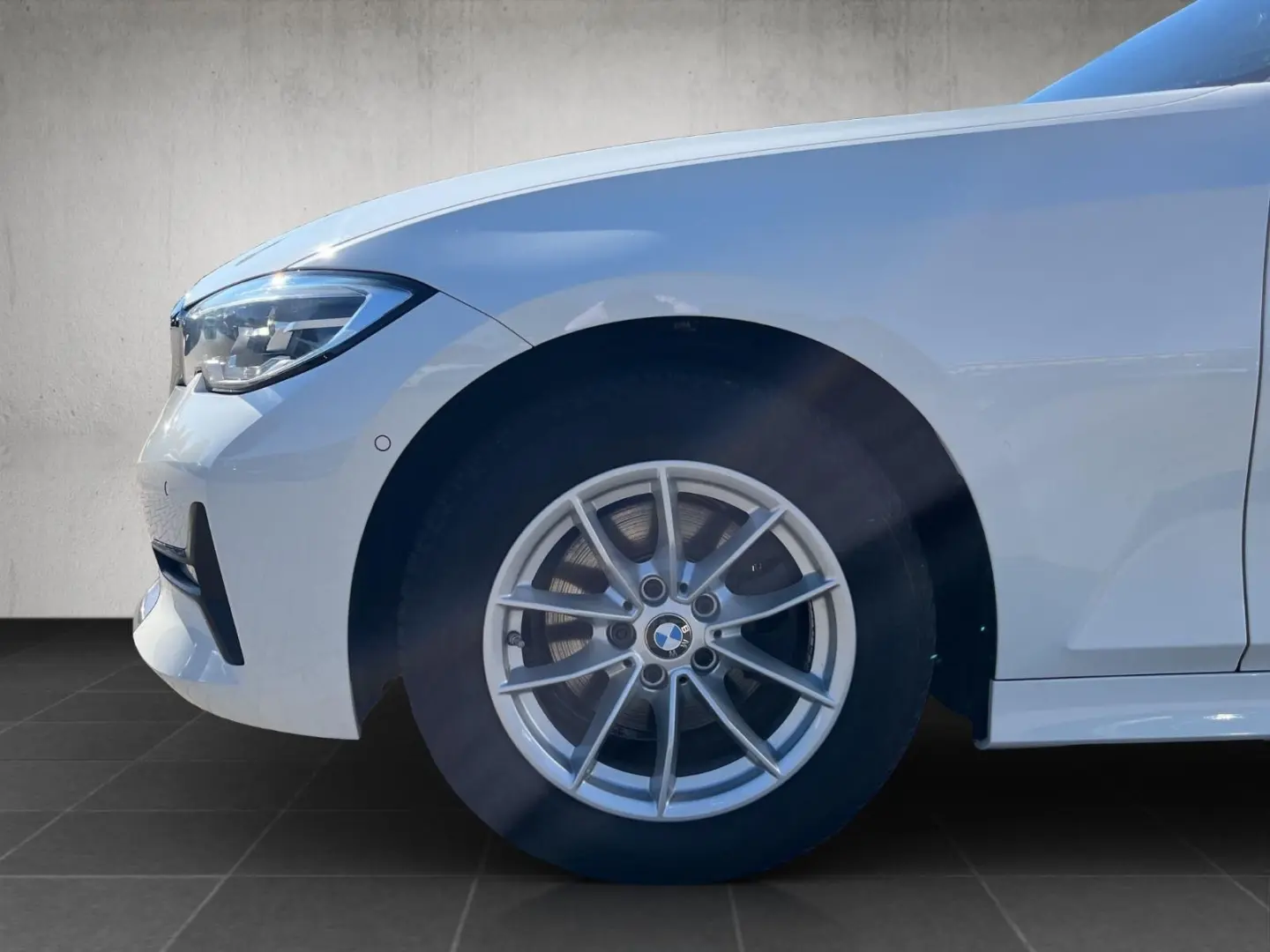 320d Lim. Sport Line  LED  LEDER  KAMERA  LM