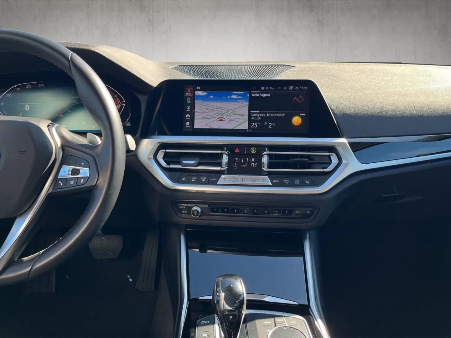 320d Lim. Sport Line  LED  LEDER  KAMERA  LM