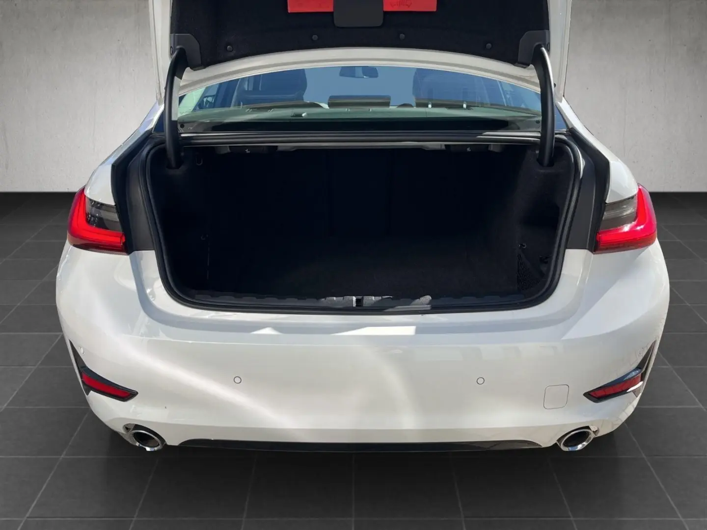 320d Lim. Sport Line  LED  LEDER  KAMERA  LM