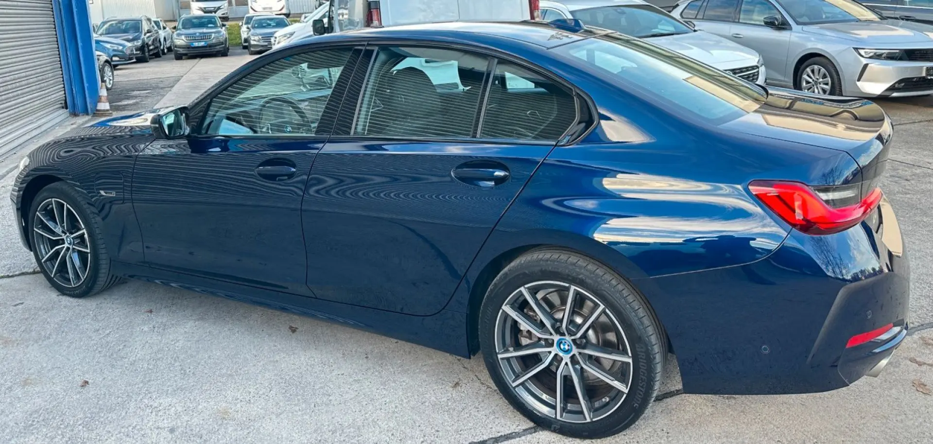 320 e Lim NAVI WIDE-SCREEN LED KAMERA HEAD-UP