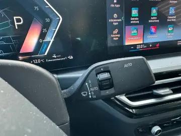 320 e Lim NAVI WIDE-SCREEN LED KAMERA HEAD-UP