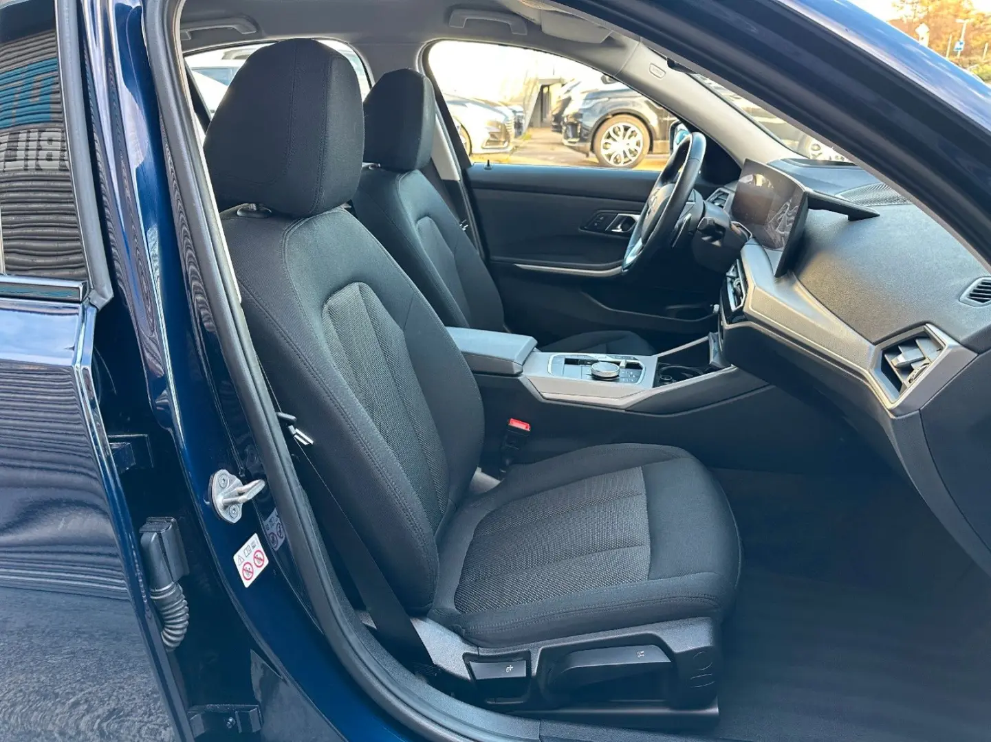 320 e Lim NAVI WIDE-SCREEN LED KAMERA HEAD-UP