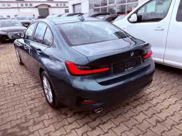 330e Lim. G20 Navi orig. LED-Sch.