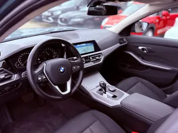 330e Lim. G20 Navi orig. LED-Sch.