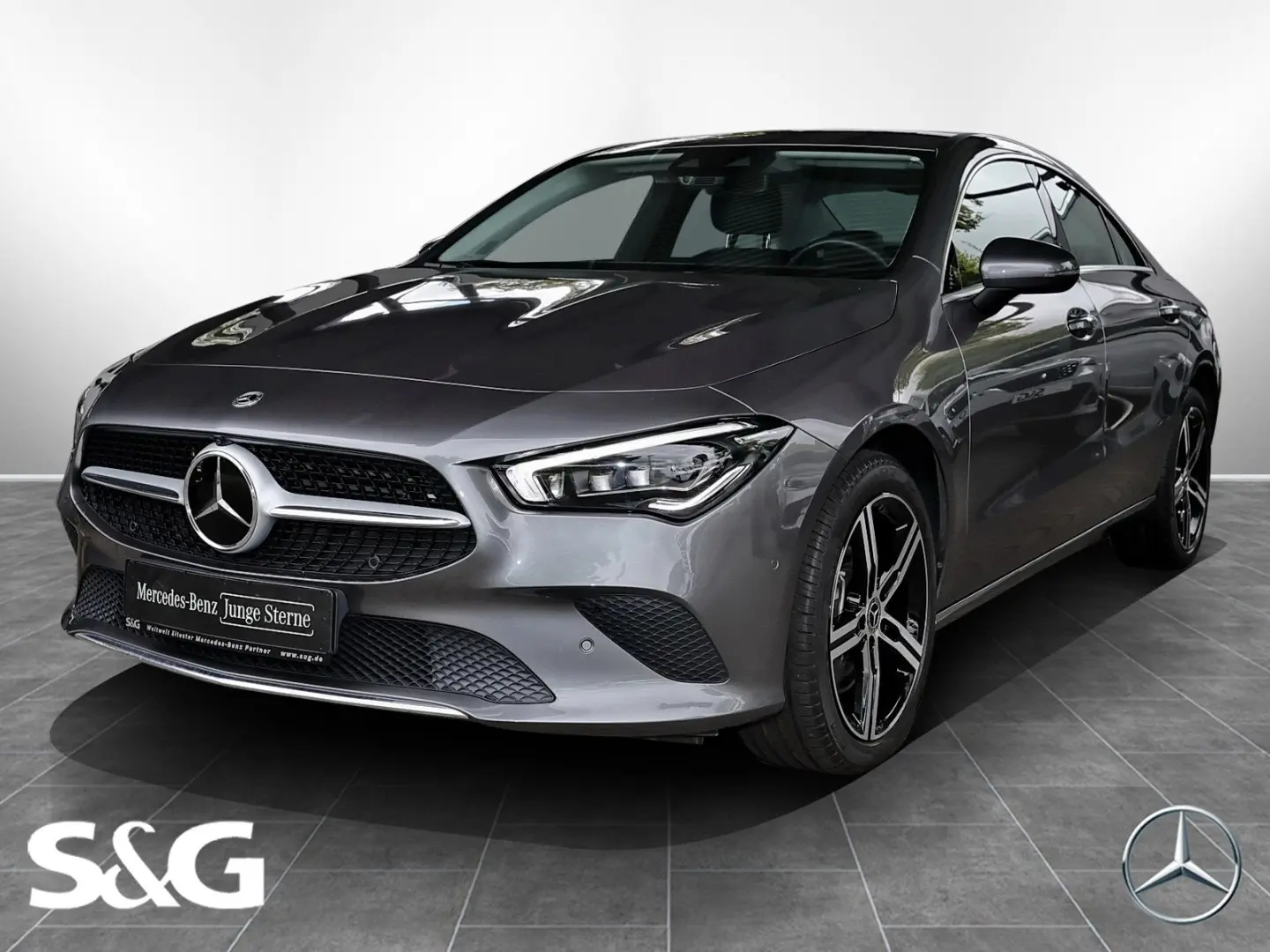 CLA 250 e Coupé DISTRONIC 360  KEYLESS LED 18