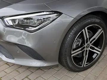 CLA 250 e Coupé DISTRONIC 360  KEYLESS LED 18