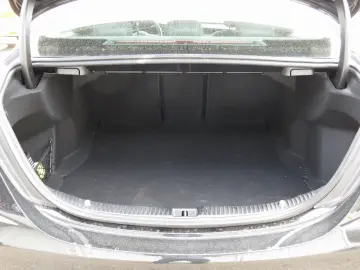 C 200 Avantg. Navi Multibeam SD Kamera Totw Spur