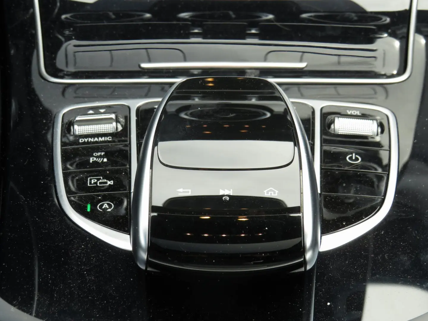 C 200 Avantg. Navi Multibeam SD Kamera Totw Spur