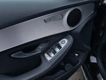 C 300de AVANTGARDE - LED - 8 x ALU -