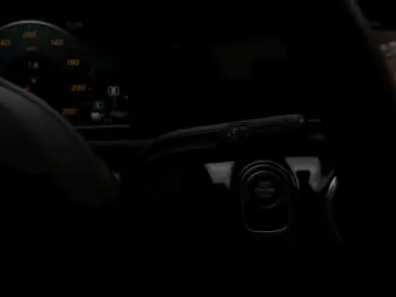 CLA 250 e Coupé MBUXNavi  Kamera Public Charging