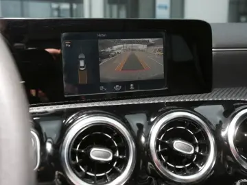 CLA 250 e Coupé MBUXNavi  Kamera Public Charging