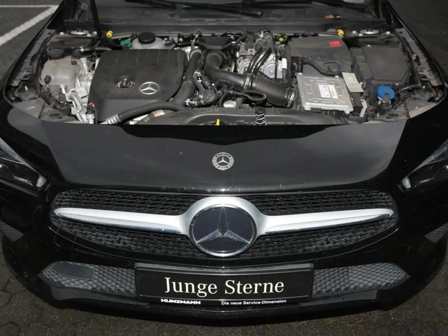 CLA 250 e Coupé MBUXNavi  Kamera Public Charging