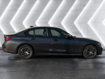 318d Limousine DAB LED Klimaaut. PDC