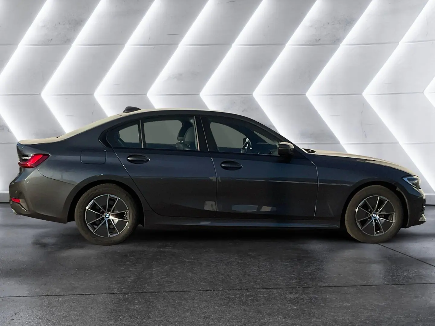 318d Limousine DAB LED Klimaaut. PDC