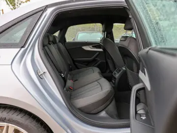 A4 Limo advanced 40 TDI S tronic LED NAVI KAMERA