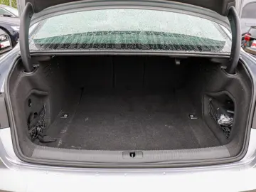 A4 Limo advanced 40 TDI S tronic LED NAVI KAMERA