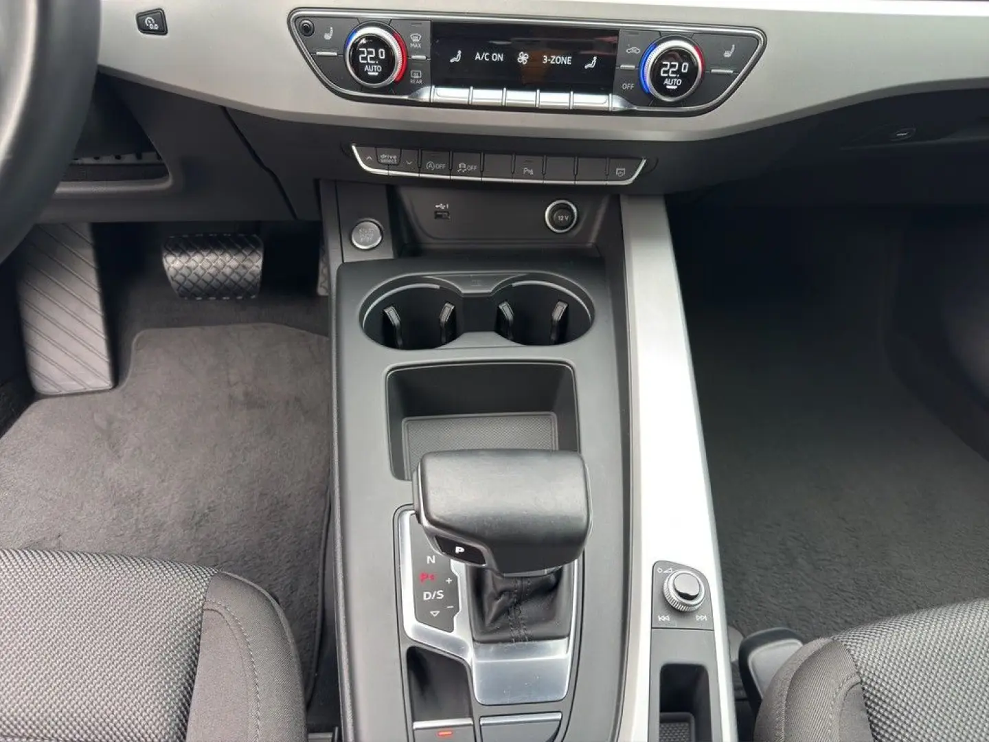 A4 Lim. Advanced 40TDI S-Tr. VirtualCockpit Navi