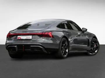 Audi RS e-tron GT performance quattro CARBON