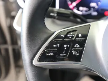 C 180 Avantgarde Advanced Plus LED Navi Kamera K