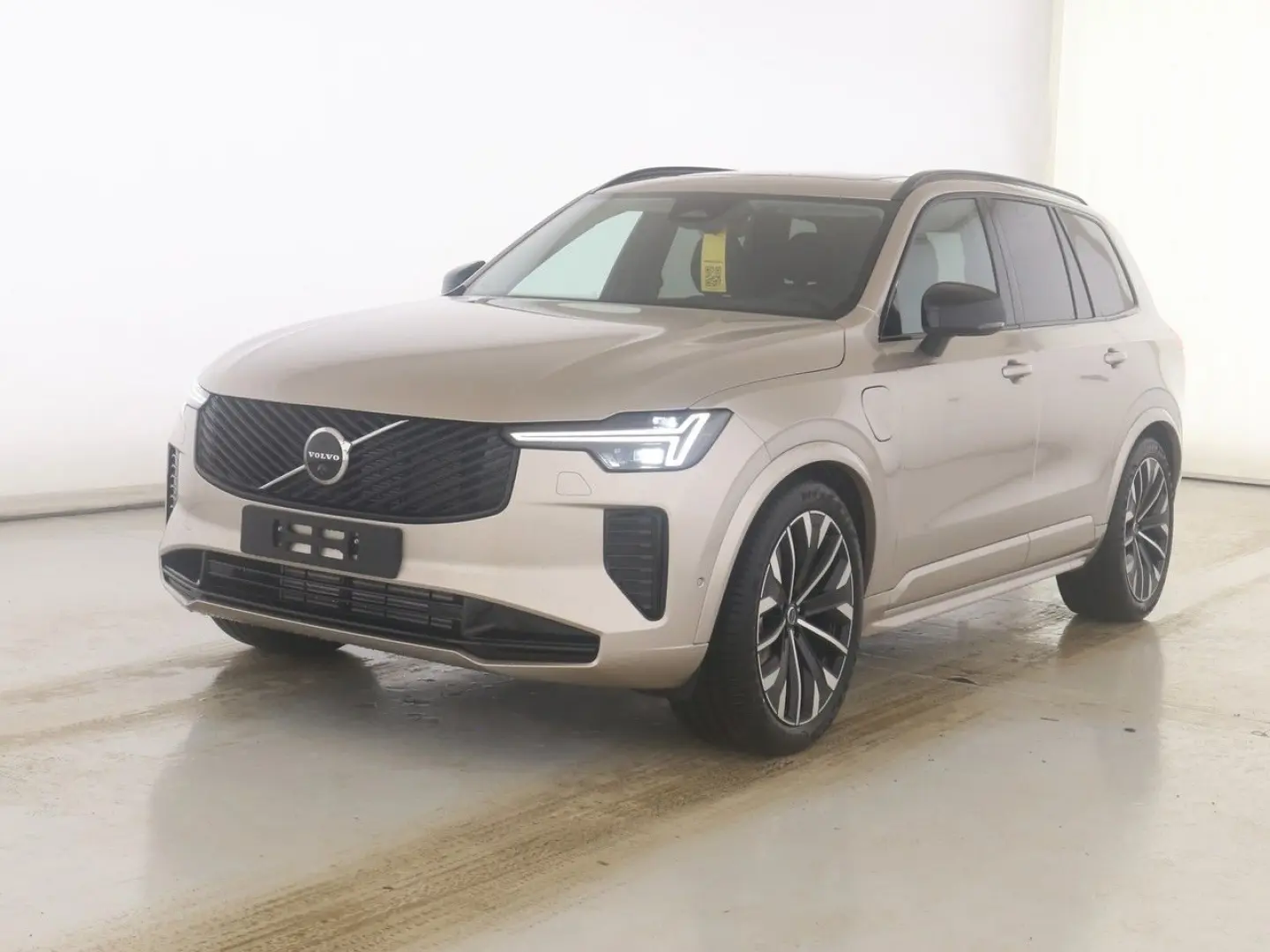 XC90 T8 Plus Dark Plug-In Hybrid Air Susp 360  Cristal H&K