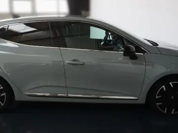 RENAULT CLIO 1.6 E-Tech 145 esprit alpine Auto