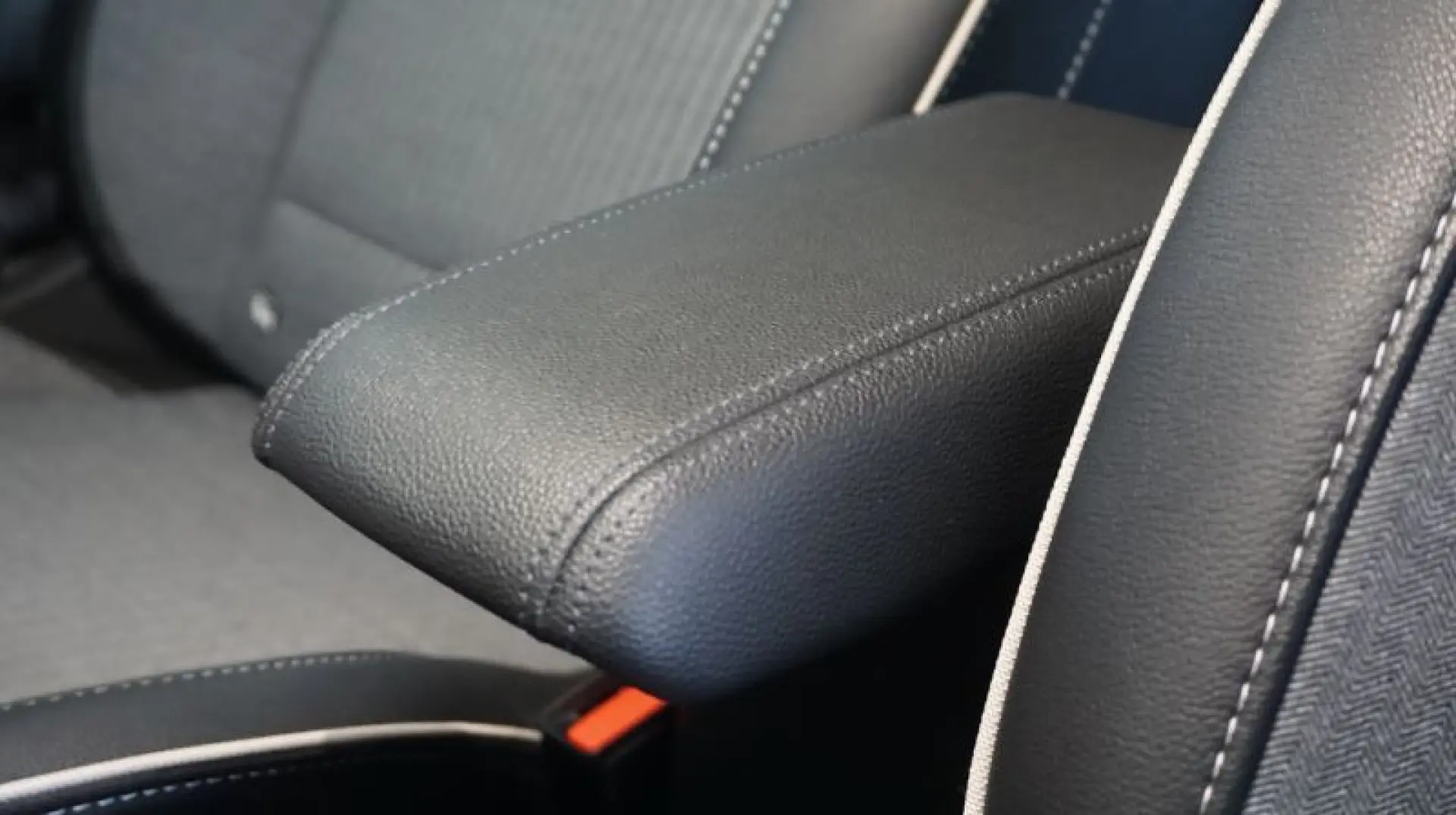 RENAULT CLIO 1.6 E-Tech 145 esprit alpine Auto