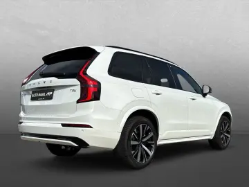XC90 T8 PHEV AWD Plus Dark 360 Cristal H&K Panoramic Hud