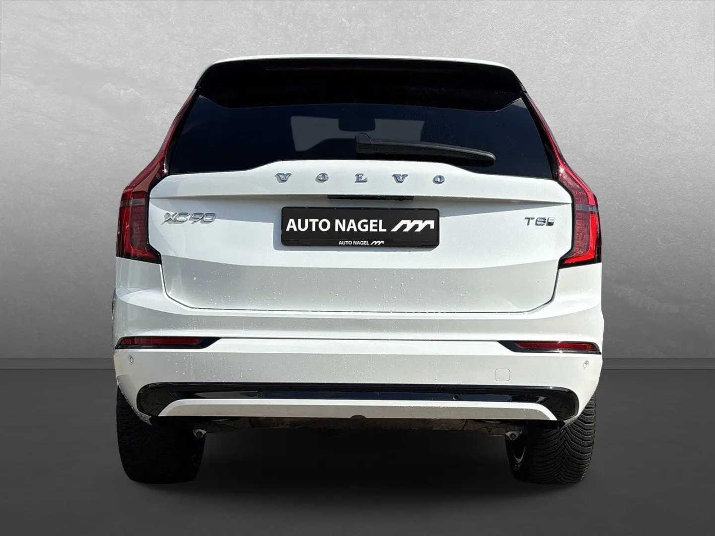 XC90 T8 PHEV AWD Plus Dark 360 Cristal H&K Panoramic Hud