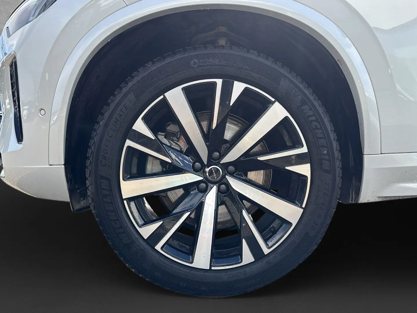 XC90 T8 PHEV AWD Plus Dark 360 Cristal H&K Panoramic Hud