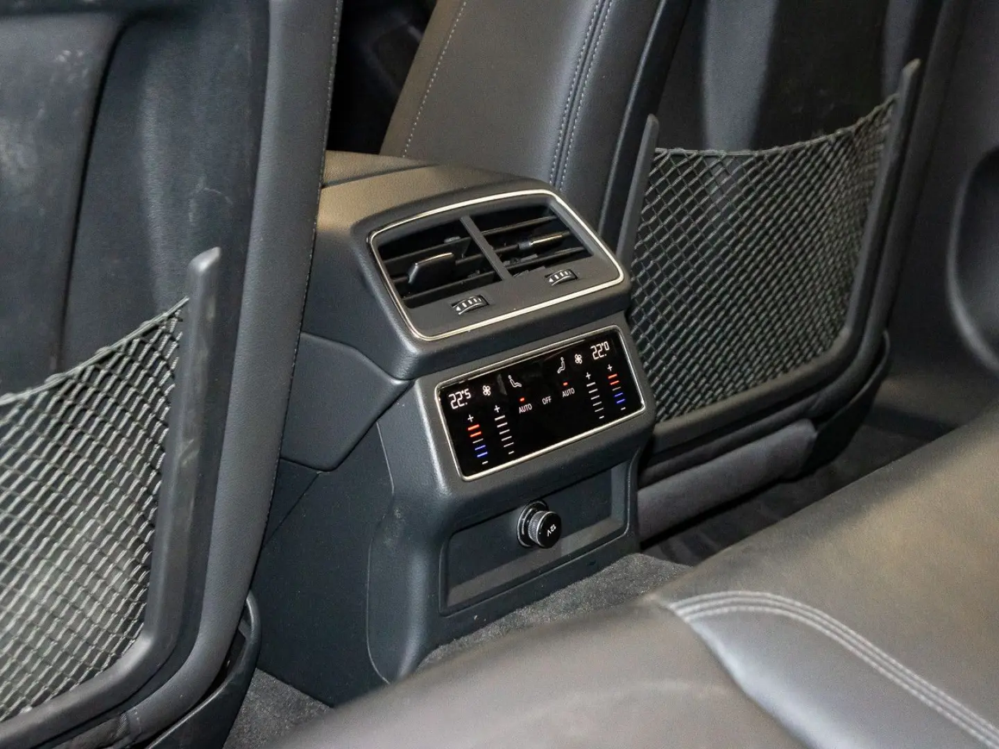 A6 Limousine design 50 TFSI e qu ACC virtC Kamer