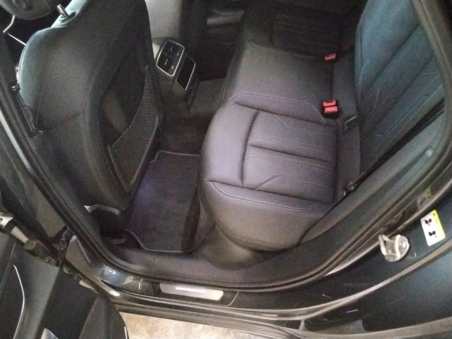 A6 LIMOUSINE 45TFSi Q 2x S LINE HD-MTRX ACC PANO