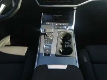 A6 Lim. sport 50 TFSI e quattro S tronic  Kamera