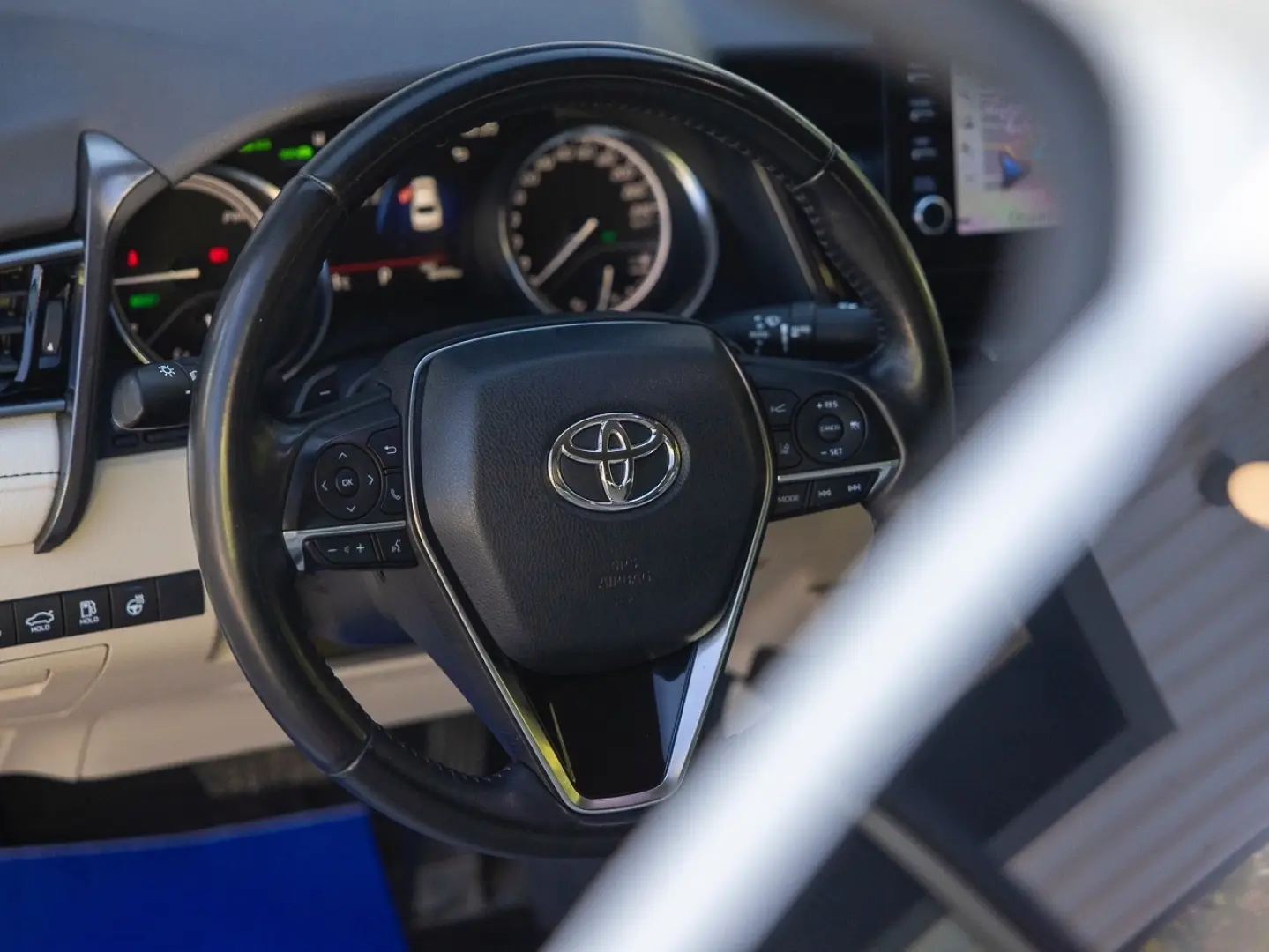 Camry Hybrid Încălzire Volan Încălzit CarPlay Camere360'