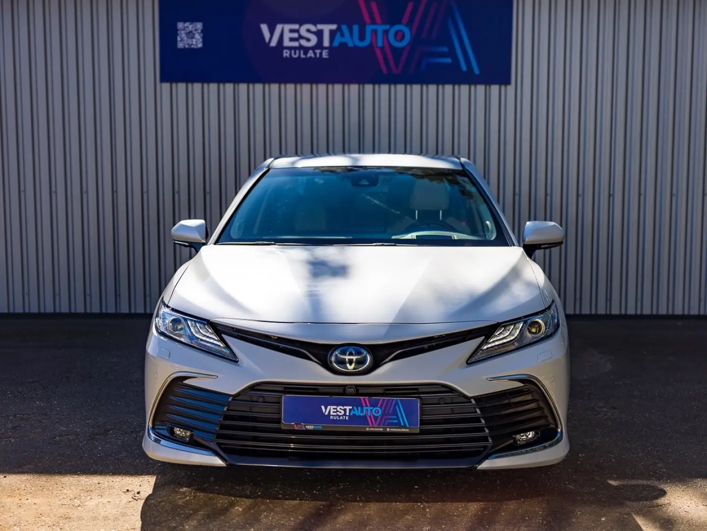 Camry Hybrid Încălzire Volan Încălzit CarPlay Camere360'