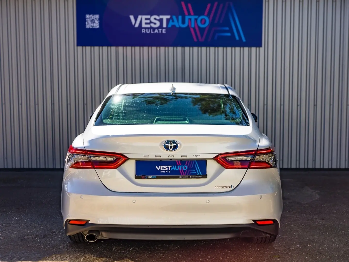 Camry Hybrid Încălzire Volan Încălzit CarPlay Camere360'