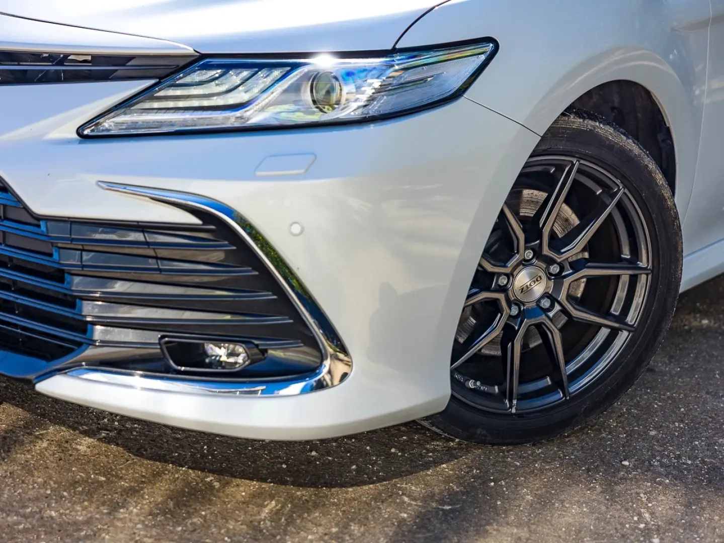 Camry Hybrid Încălzire Volan Încălzit CarPlay Camere360'