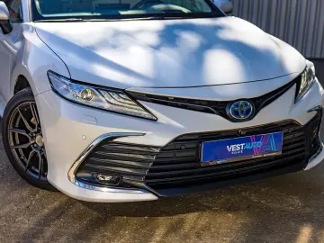 Camry Hybrid Încălzire Volan Încălzit CarPlay Camere360'