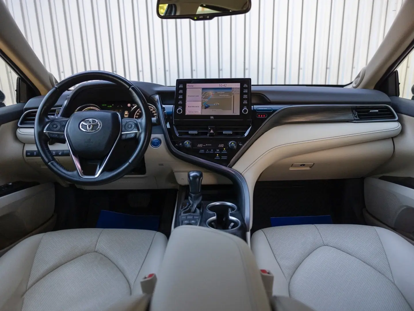 Camry Hybrid Încălzire Volan Încălzit CarPlay Camere360'