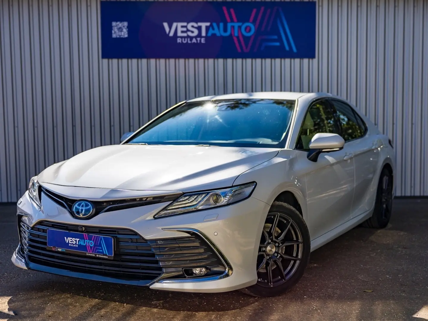 Camry Hybrid Încălzire Volan Încălzit CarPlay Camere360'