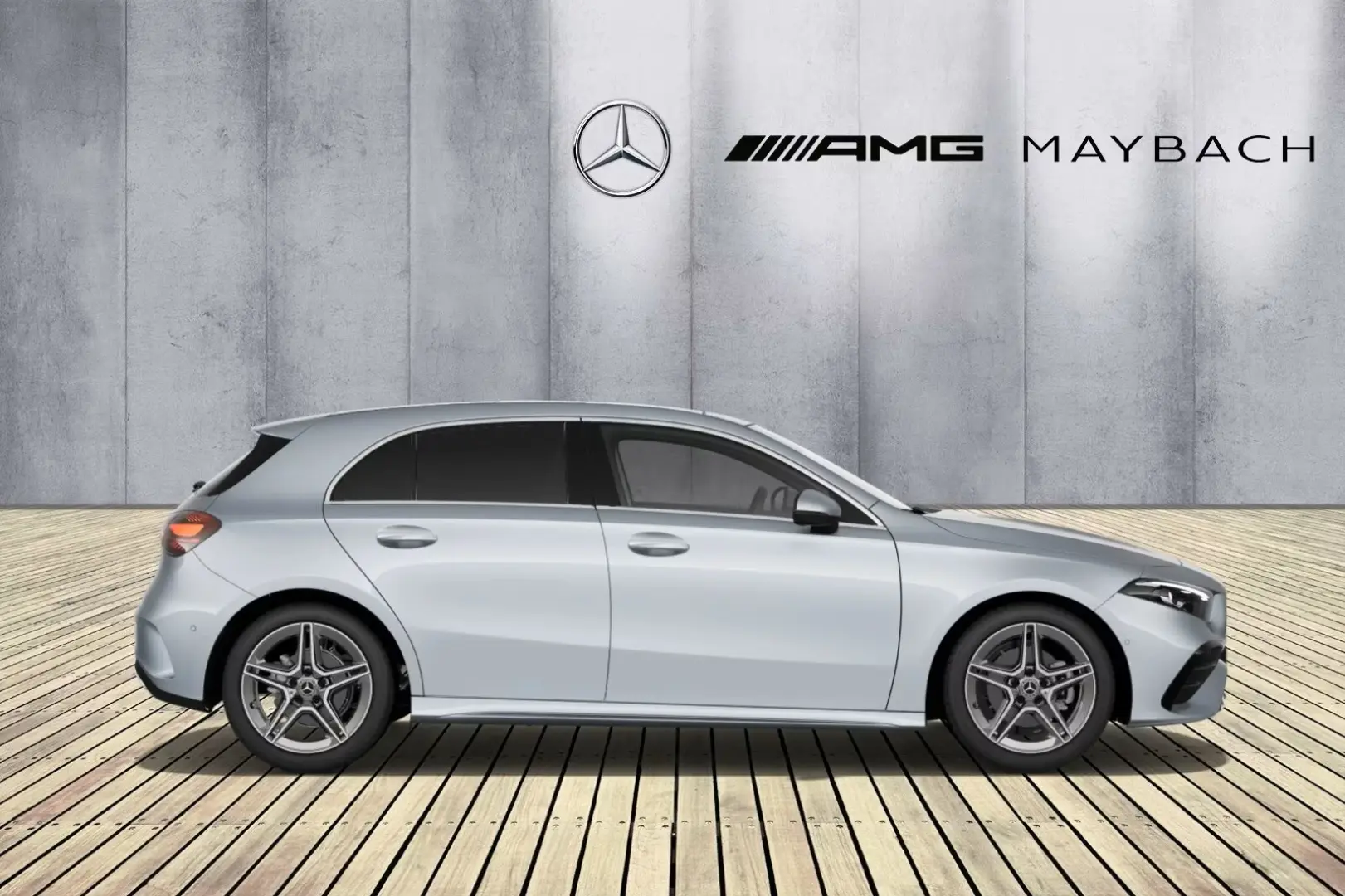 A 180 AMG MBUX-Navi Multibeam Pano RFK Totwinkel