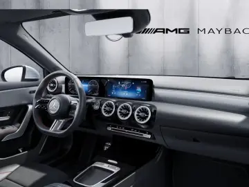 A 180 AMG MBUX-Navi Multibeam Pano RFK Totwinkel