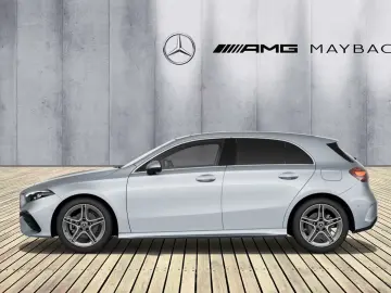 A 180 AMG MBUX-Navi Multibeam Pano RFK Totwinkel